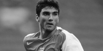AMSTERDAM, HOLLAND - JULY 30: Jose Antonio Reyes of Arsenal in action during the Sony Amsterdam Tournament match between Arsenal v River Plate at The Amsterdam Arena on July 30, 2004 in Amsterdam. (Photo by Jamie McDonald/Getty Images)